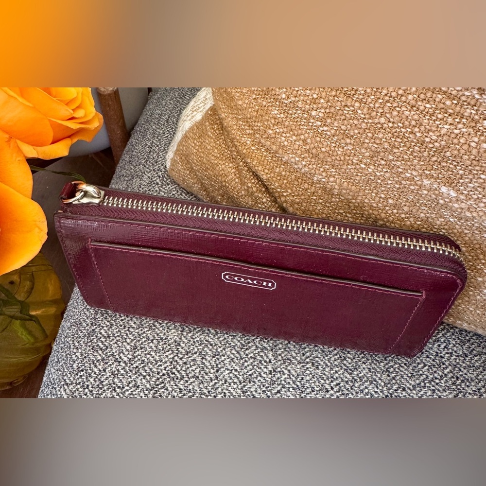 Coach Zip Wallet in Burgundy Textured Leather - Picture 5 of 15